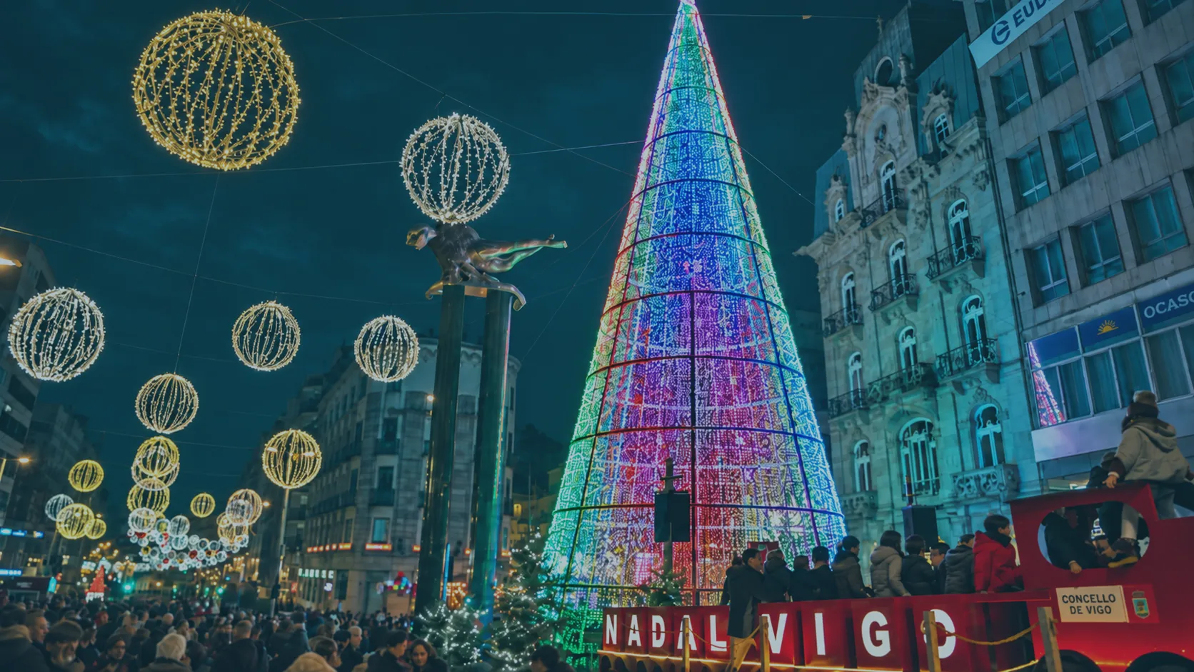 foto de las luces de Vigo en la casa del Almirante